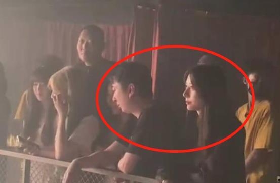 各种网红爆料吃瓜原视频,揭秘幕后真相,带你领略网络风云 第3张 各种网红爆料吃瓜原视频,揭秘幕后真相,带你领略网络风云 第3张